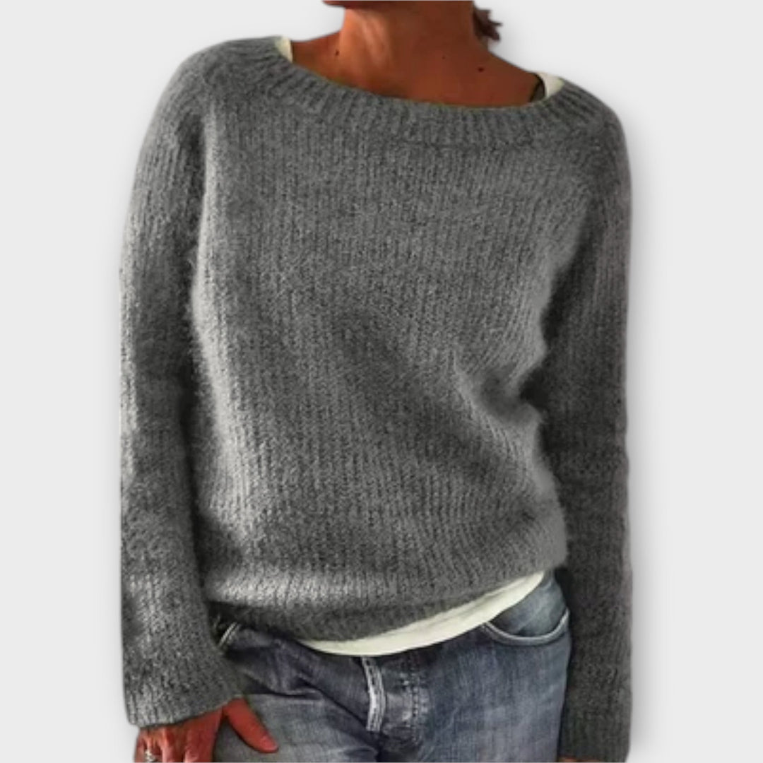 Regine | Solid Knit Sweater